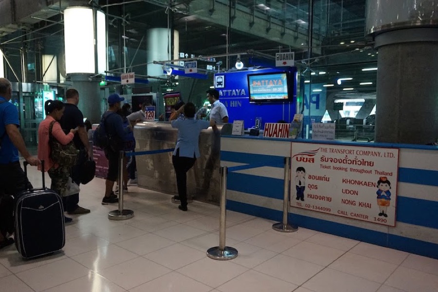 BKK bus ticket counter