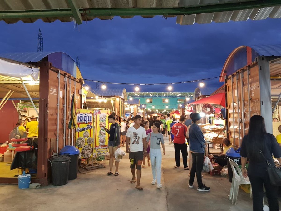 Pae Mai Night Market, Hua Hin, Thailand