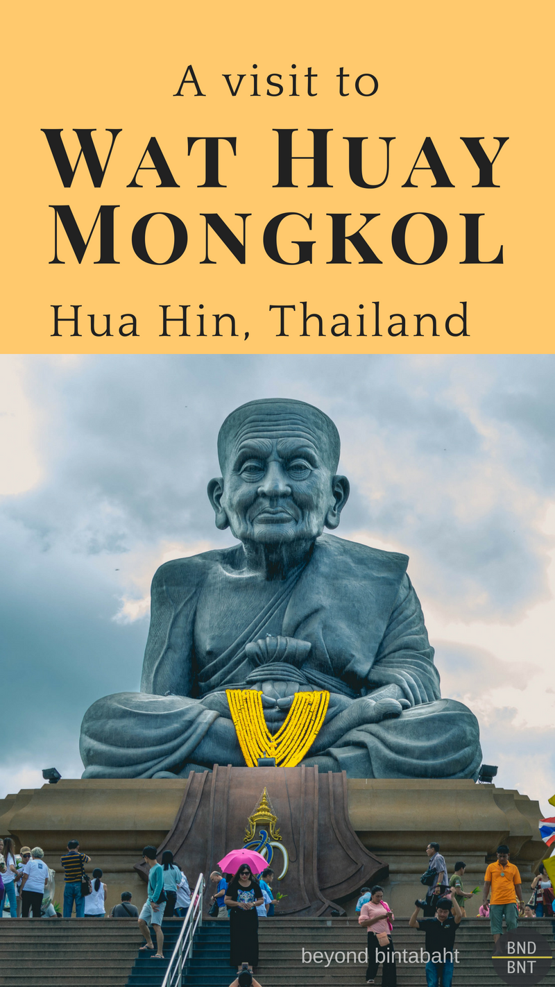 A temple dedicated to Luang Phu Thuad, a legendary Thai monk, is located in Hua Hin. His impressive, massive statue alone makes the place worth visiting - but there is more!